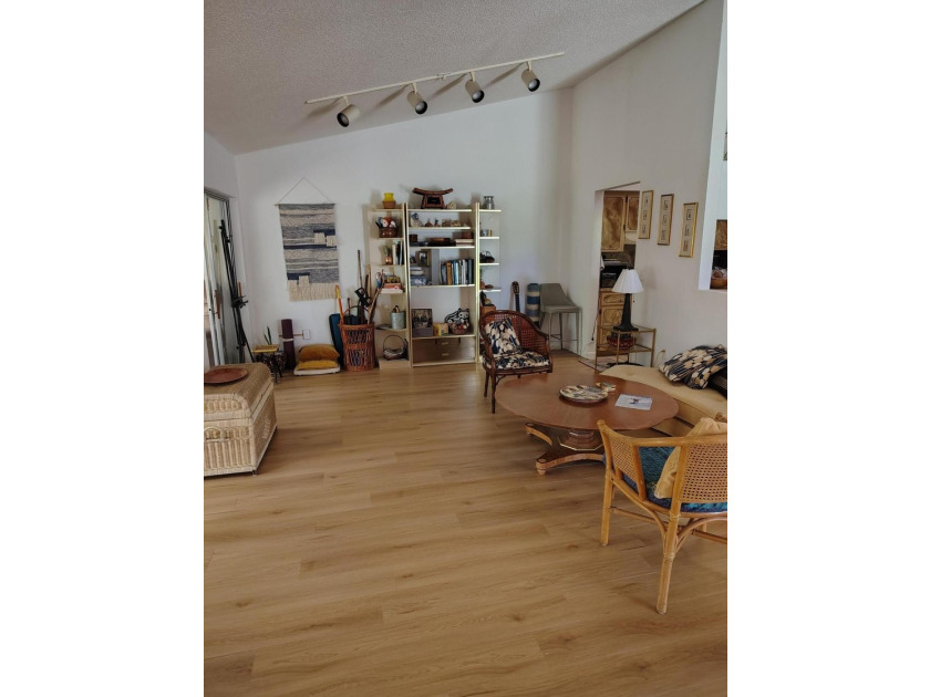 Spacious 3 Bedroom 2 Bath residence in 55+ community. Open Floor - photo 4
