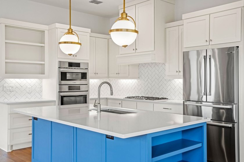 Experience luxury Hill Country living in this stunning rock &amp; - photo 16
