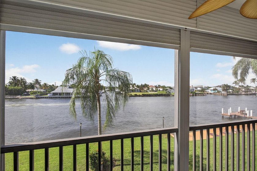 FABULOUS UPDATED 2 BEDROOM 2 BATH CONDO DIRECTLY ON THE - photo 29