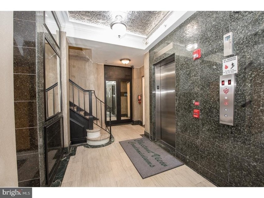 Rittenhouse Square Area Condo at 20th and Chestnut, 1 bed unit - photo 17