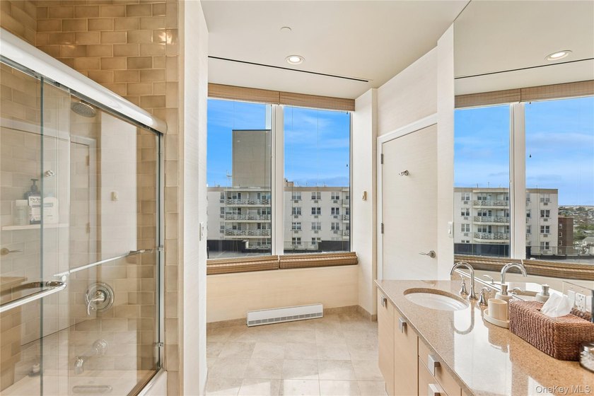 Experience penthouse living at its finest in one of Long Beach's - photo 20