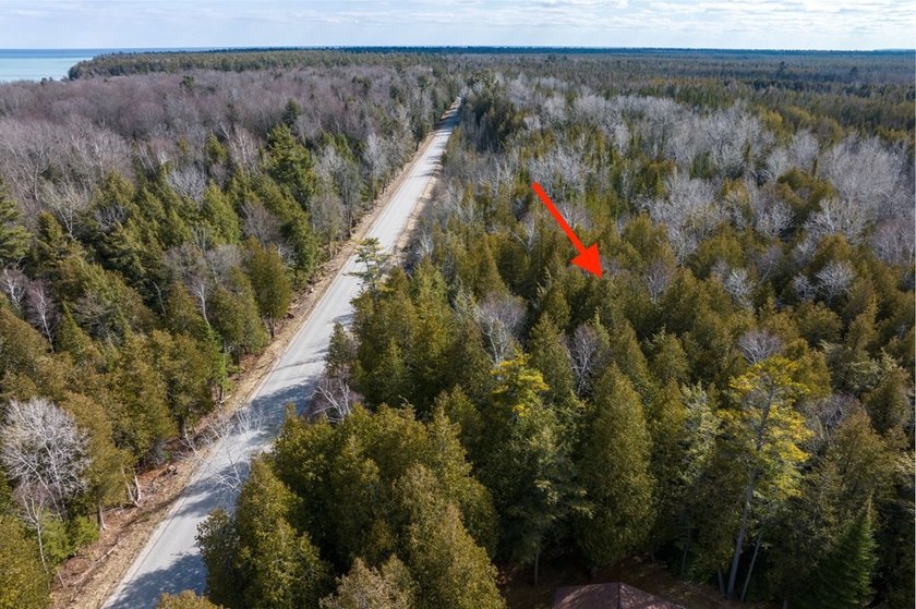 This half acre lot where Glidden Drive begins offers a rare - photo 5
