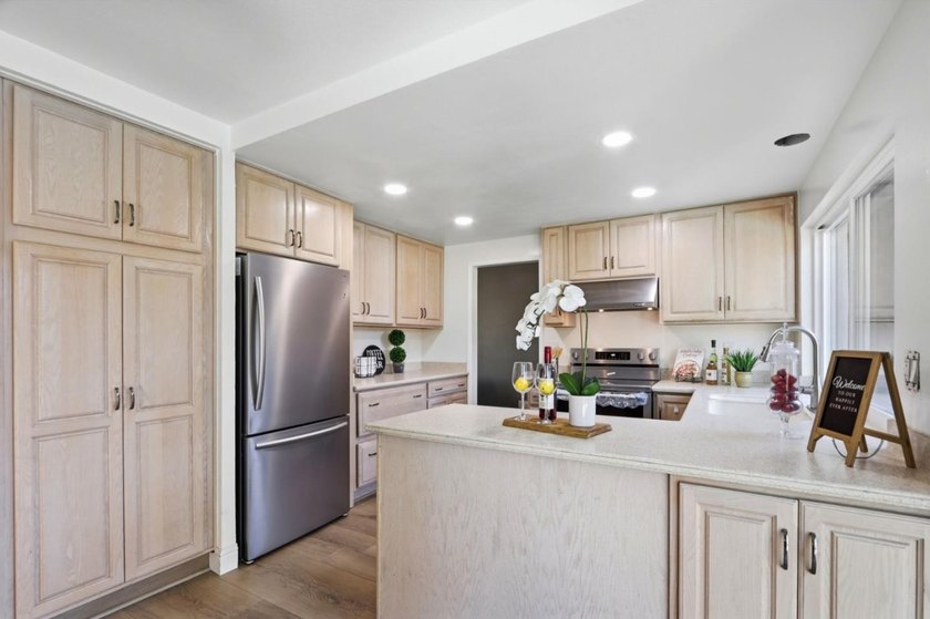 Nestled on a quiet street in the highly desirable Blossom Valley - photo 18