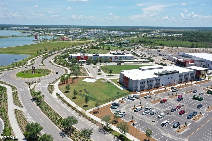 Enjoy a free golf cart with home purchase! This exceptional - photo 27