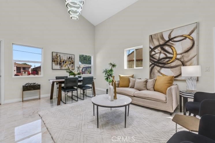 Welcome to this beautifully updated 5-bedroom, 4-bathroom home - photo 4