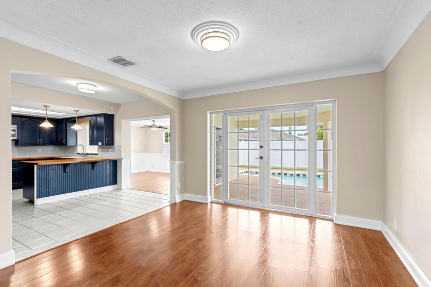 ABSOLUTELY GORGEOUS SINGLE STORY HOME | PRIME EAST BOCA RATON - photo 10