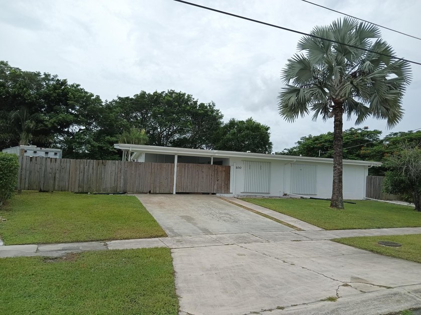 This charming property offers privacy, space, and immediate - photo 3