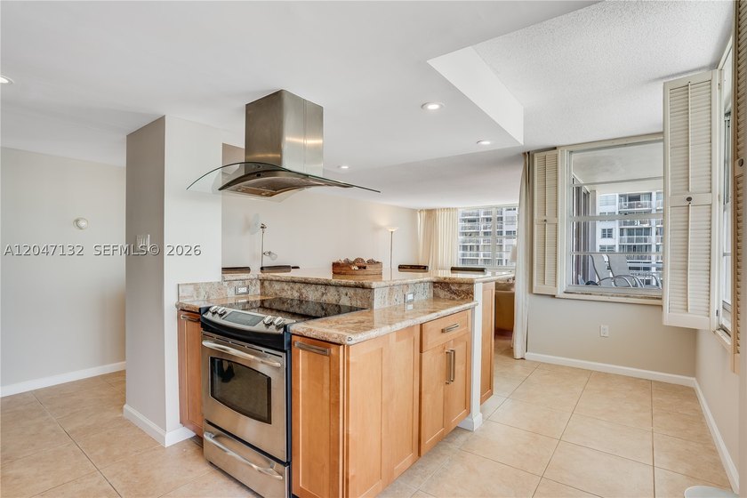 Welcome to your waterfront oasis at Del Prado, located in the - photo 10
