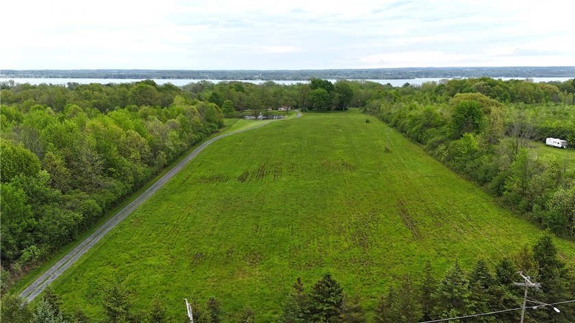SELLER MOTIVATED!!! In the Heart of the Finger Lakes with - photo 38