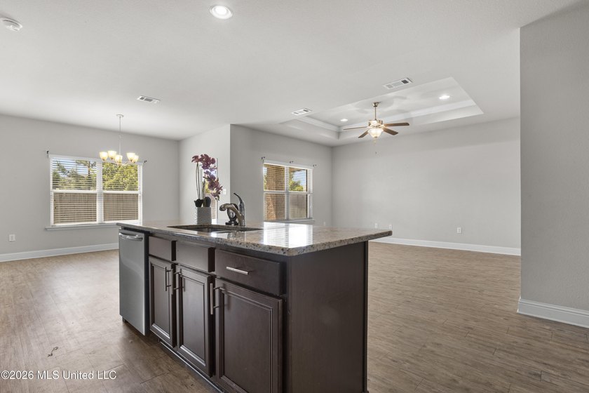 NEW LISTING in Southpointe - Ocean Springs! Tucked away on a - photo 14