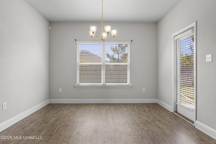 NEW LISTING in Southpointe - Ocean Springs! Tucked away on a - photo 15