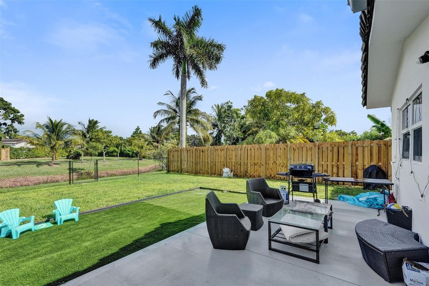 Turnkey duplex investment in Coral Springs showing two renovated - photo 17