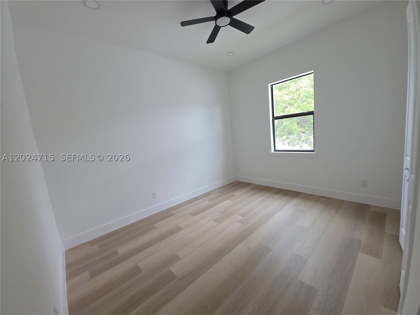 Invest in Your Dream Home! Seller will assist you in making your - photo 20