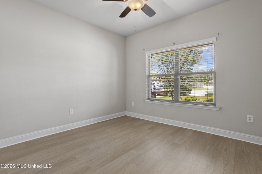 NEW LISTING in Southpointe - Ocean Springs! Tucked away on a - photo 25