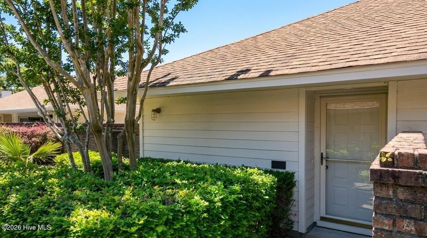 Centrally located in the heart of Wilmington, this beautifully - photo 13