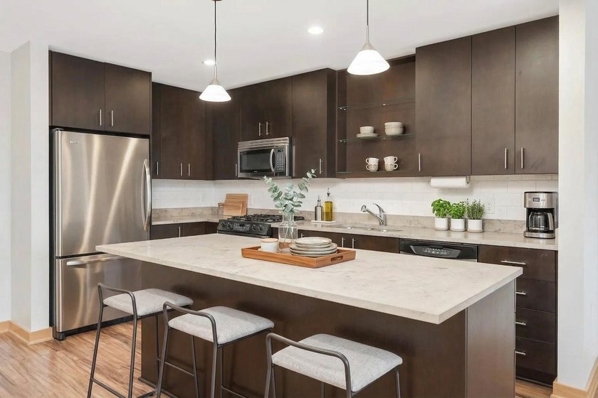 This stylish 1 bed condo at Cobalt offers an unmatched level of - photo 5