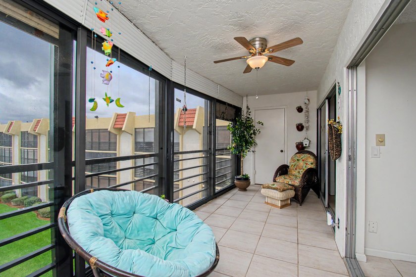 GORGEOUS 2/2 CONDO IN BOCA RATON, RARELY AVAILABLE 4TH FLOOR - photo 27