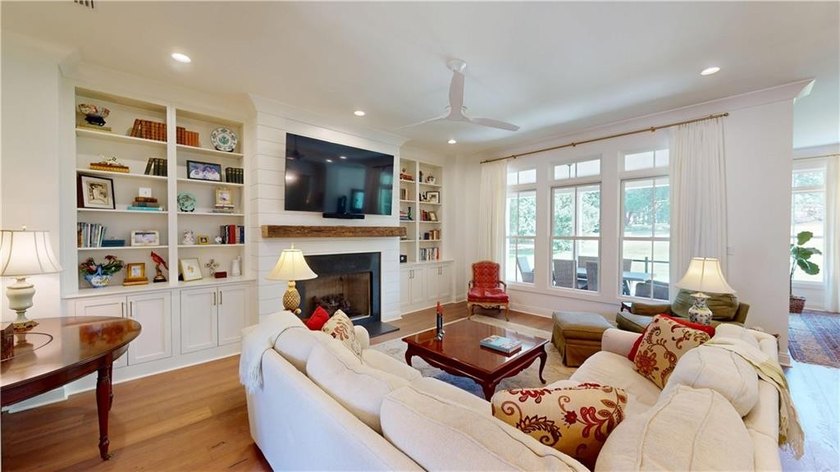 Welcome to this stunning one story cottage-style home nestled in - photo 5