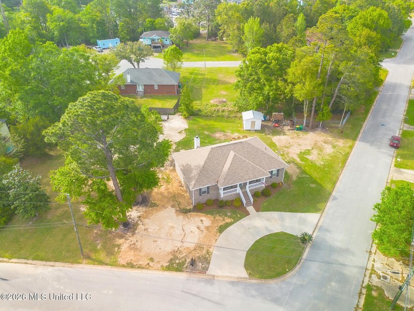 SELLER WILL PAY CLOSING COSTS..!!! FREE APPRAISAL !! USDA - photo 17