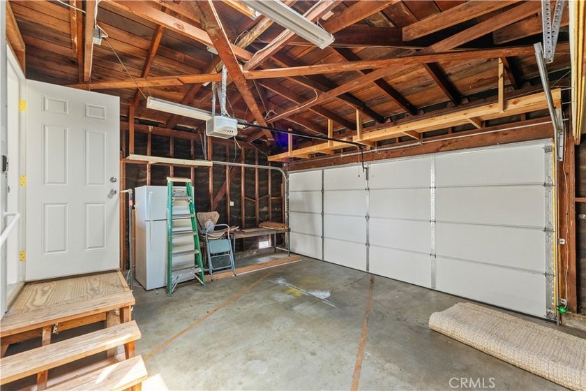 Welcome to 3527 W. 225th Street, a 3-bedroom, 2-bath home - photo 32