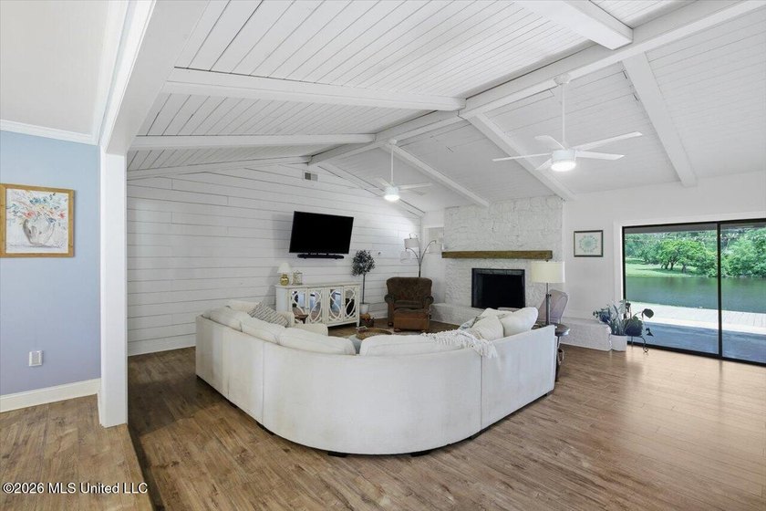Welcome to 238 Kiowa Drive, Madison, MS-a beautiful 4-bedroom - photo 11
