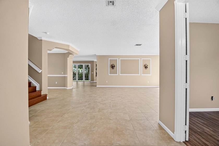 2520 Glendale Place - photo 4