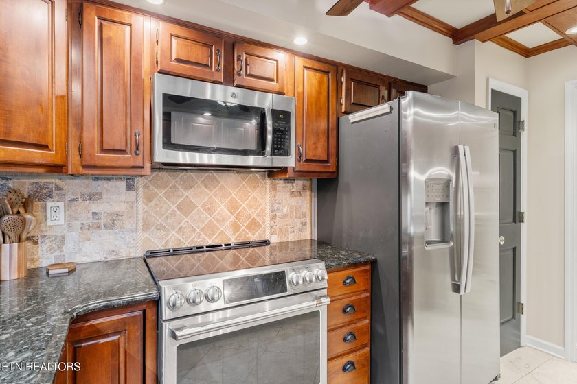 Welcome to 1704 Hidden Hills Rd, Unit 108, an extraordinary - photo 8