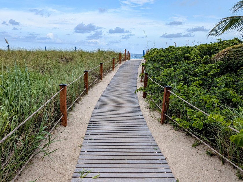Welcome to your coastal retreat on Fort Lauderdale's highly - photo 3