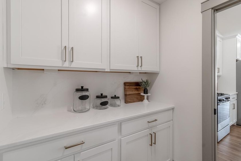 New Construction - 2 bedrooms, 2 bathrooms, oversized 2-stall - photo 18
