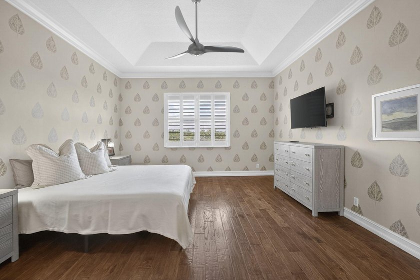 Experience refined living in this tastefully designed spacious - photo 24