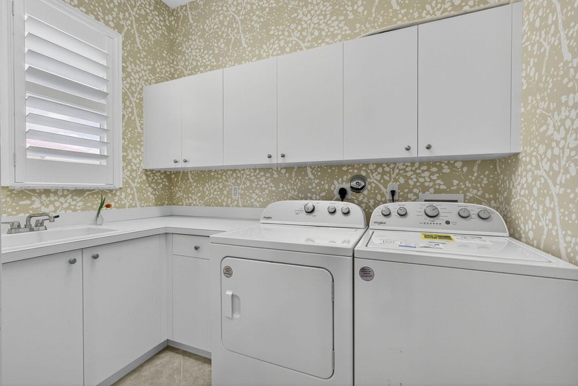 Experience refined living in this tastefully designed spacious - photo 35