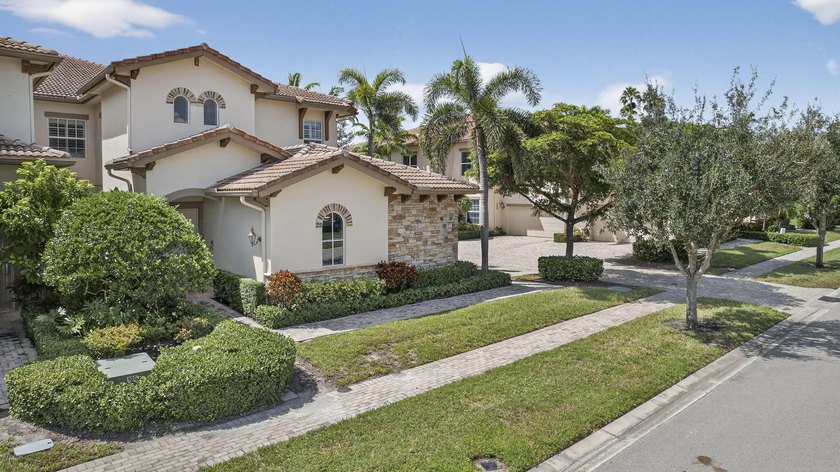 Experience refined living in this tastefully designed spacious - photo 40