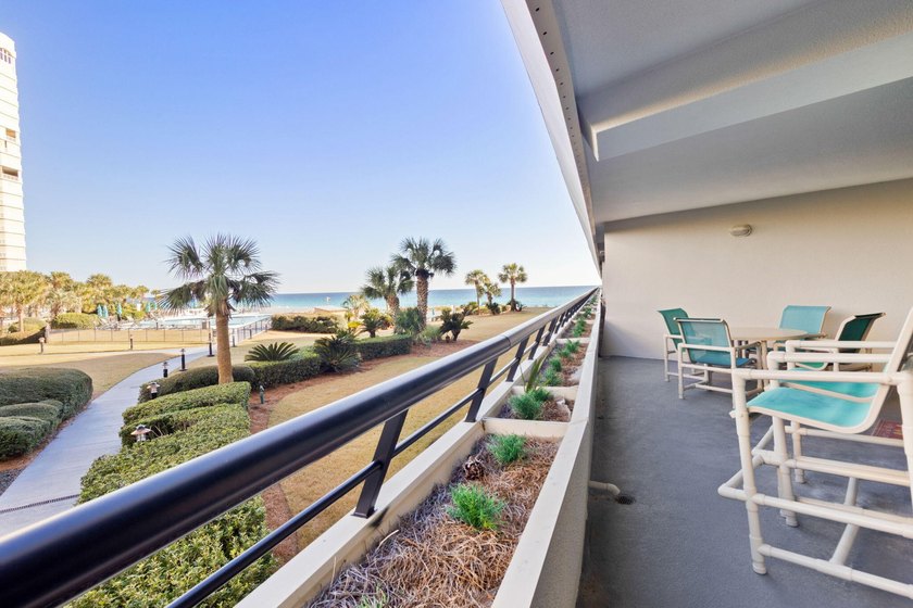 Stunning gulf front condo in Miramar Beach, where luxury meets - photo 14