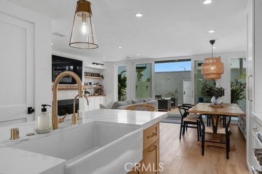 Fully reimagined coastal residence with comprehensive 2021 - photo 10