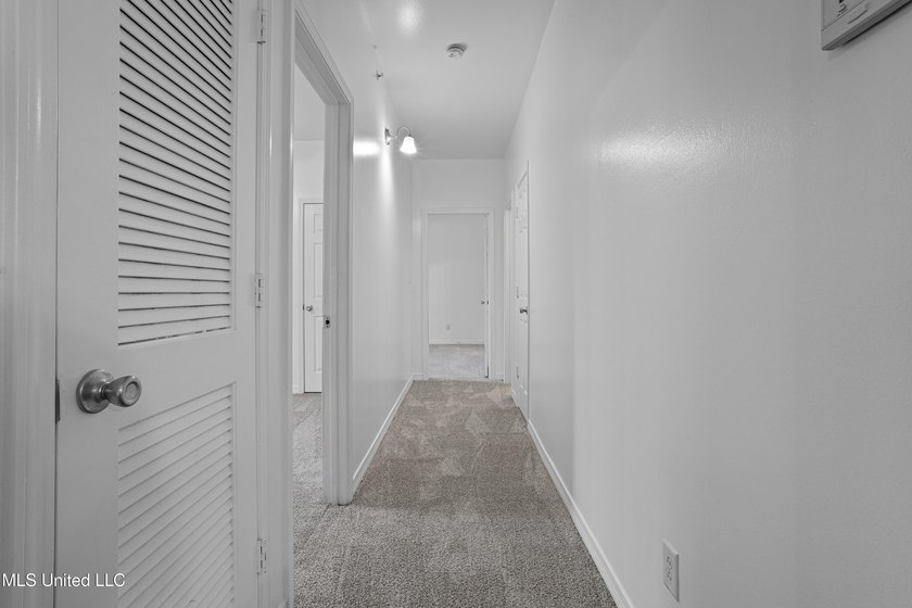 This condos excellent location is only the first of many - photo 16