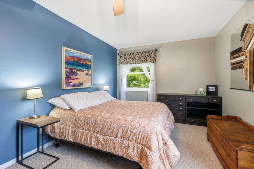 Backing up directly to the beautiful Lacoma Golf Course, Red - photo 29