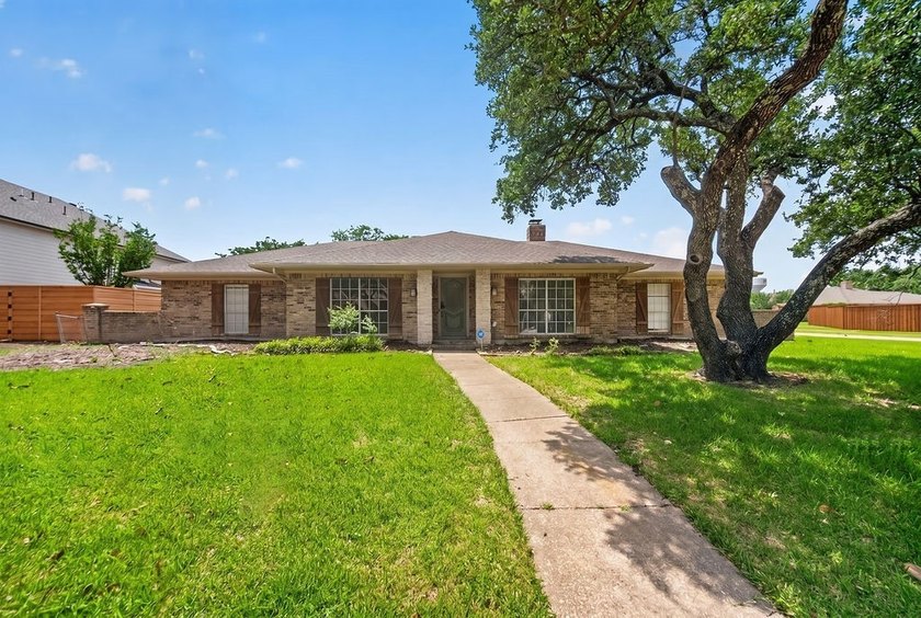 Located in the highly sought-after Canyon Creek Country Club - photo 23