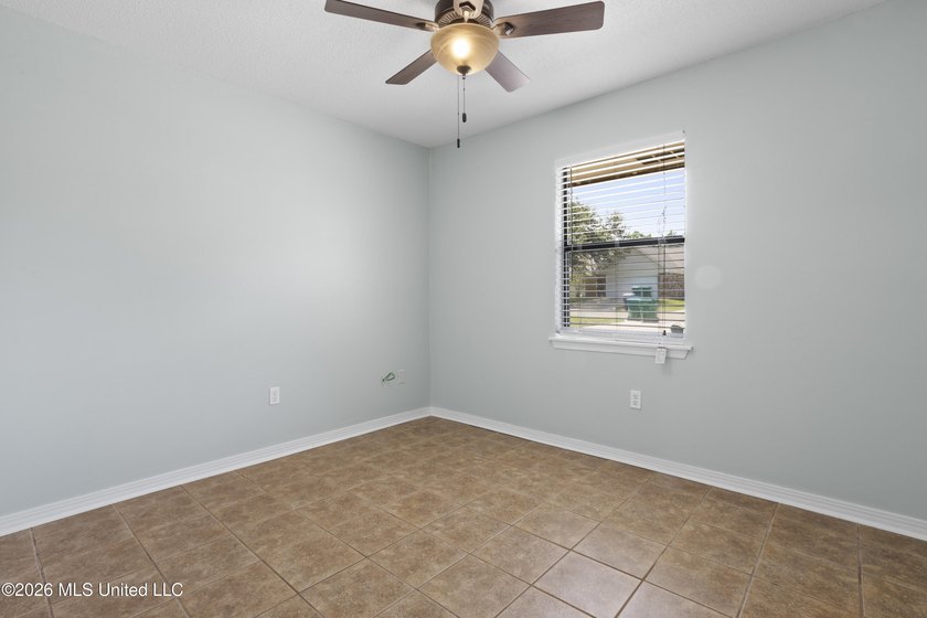 Welcome home to this beautifully updated 4-bedroom, 2-bath - photo 27