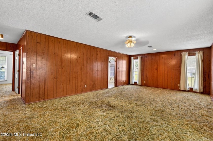 *Multiple Offers Received* Seller encourages you to get your - photo 10