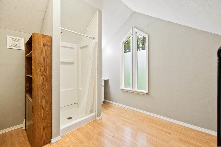 Welcome to 1214 Clifton Street - a versatile commercial - photo 15