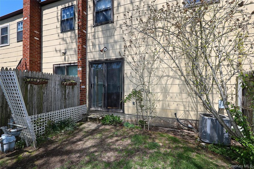 Welcome to this well-located 2-bedroom, 1.5 bath condo offering - photo 22