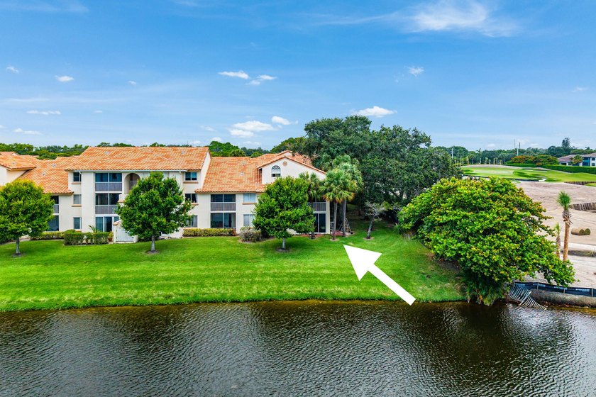 Welcome to one of Sterling Village's most coveted residences - photo 2