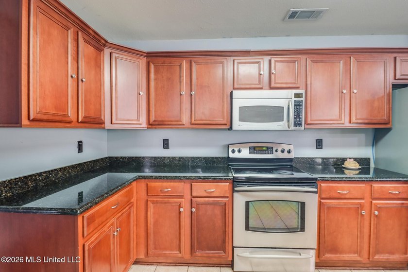 Fresh new flooring, a price improvement, and a location that's - photo 8