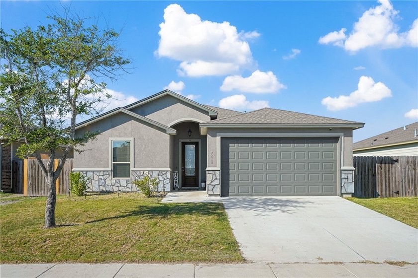 Welcome to 7618 Dove Hollow Drive. This gorgeous 3 bedroom 2 - photo 2