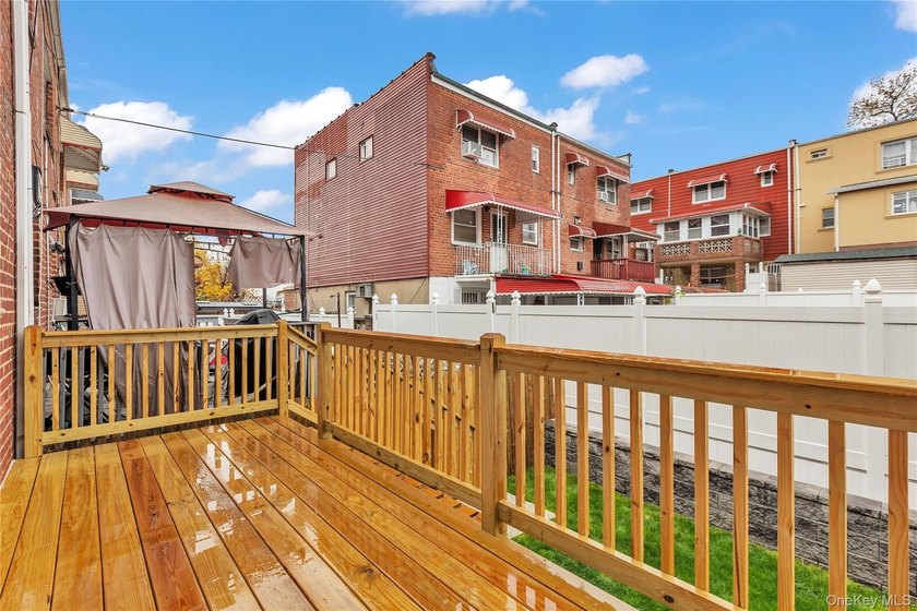 Welcome to this fully updated brick single-family offering - photo 15