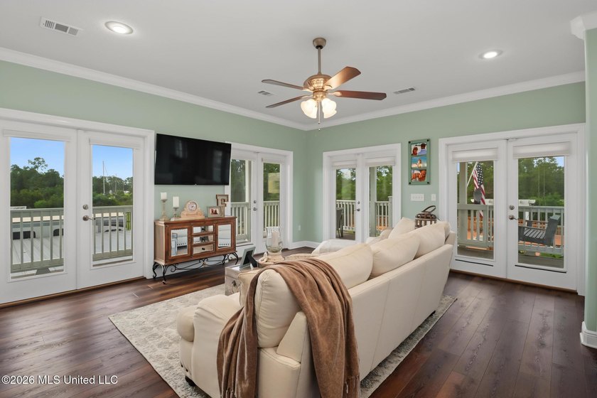 Looking for the ultimate Dream home with water access, luxury of - photo 13