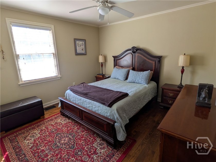 *** BACK ON MARKET *** Cozy Savannah Charm home nestled in the - photo 6