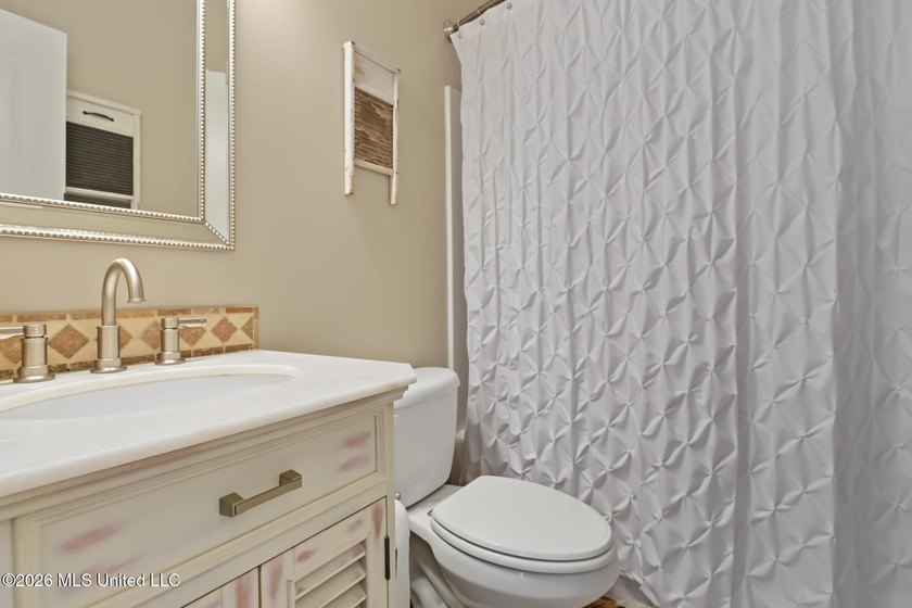 Looking for the ultimate Dream home with water access, luxury of - photo 16
