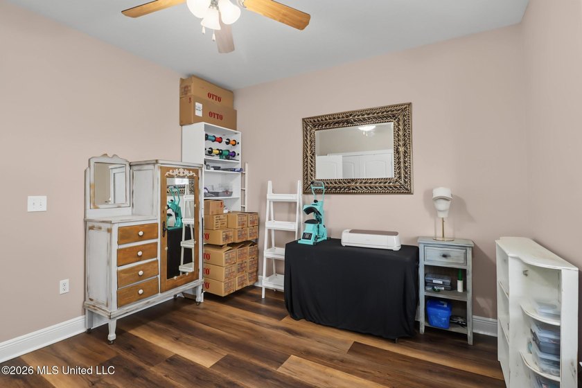 Looking for the ultimate Dream home with water access, luxury of - photo 25
