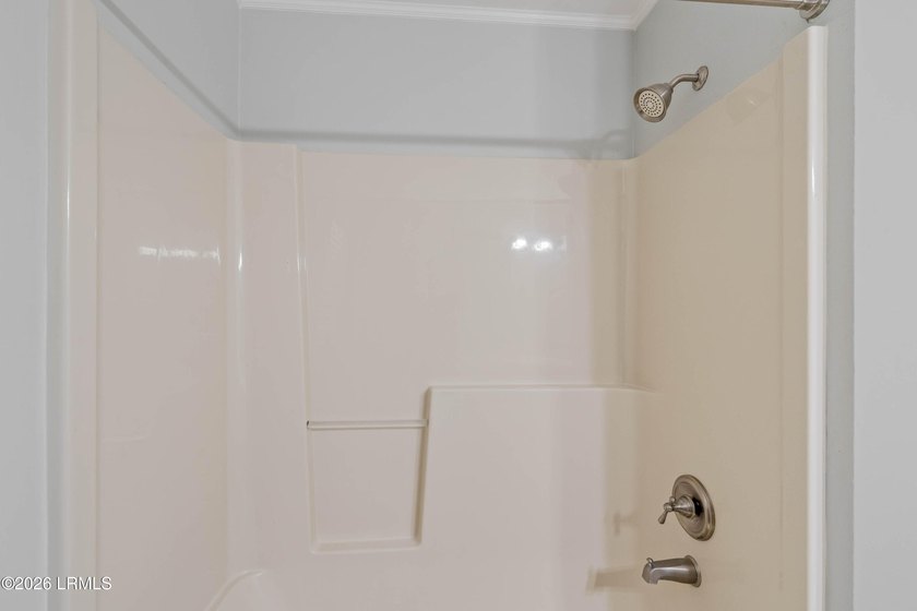 Welcome to 11 Redwood Lane on desirable Lady's Island! Situated - photo 35